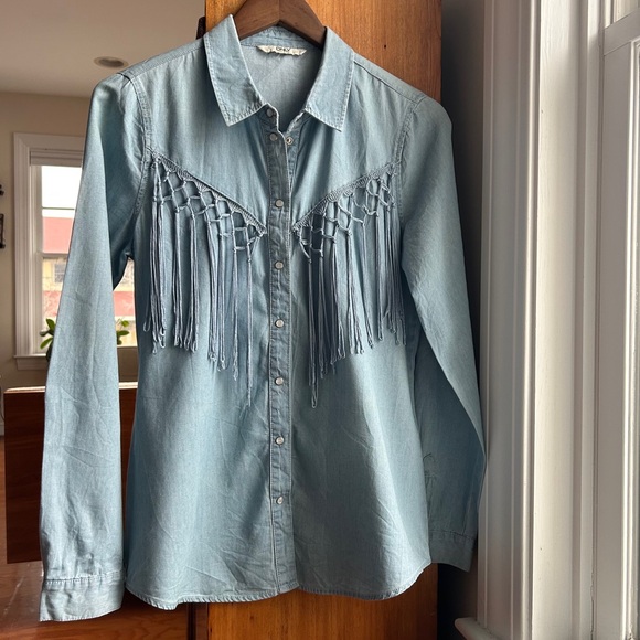ONLY Tops - Denim Chambray Shirt with Fringe